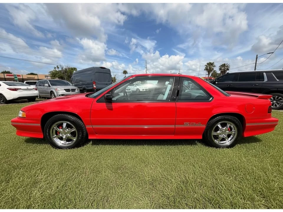 1991 Chevrolet Lumina - Image 6 of 17