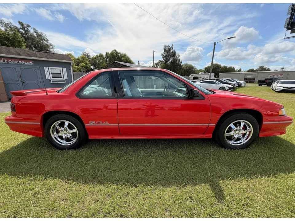 1991 Chevrolet Lumina - Image 5 of 17