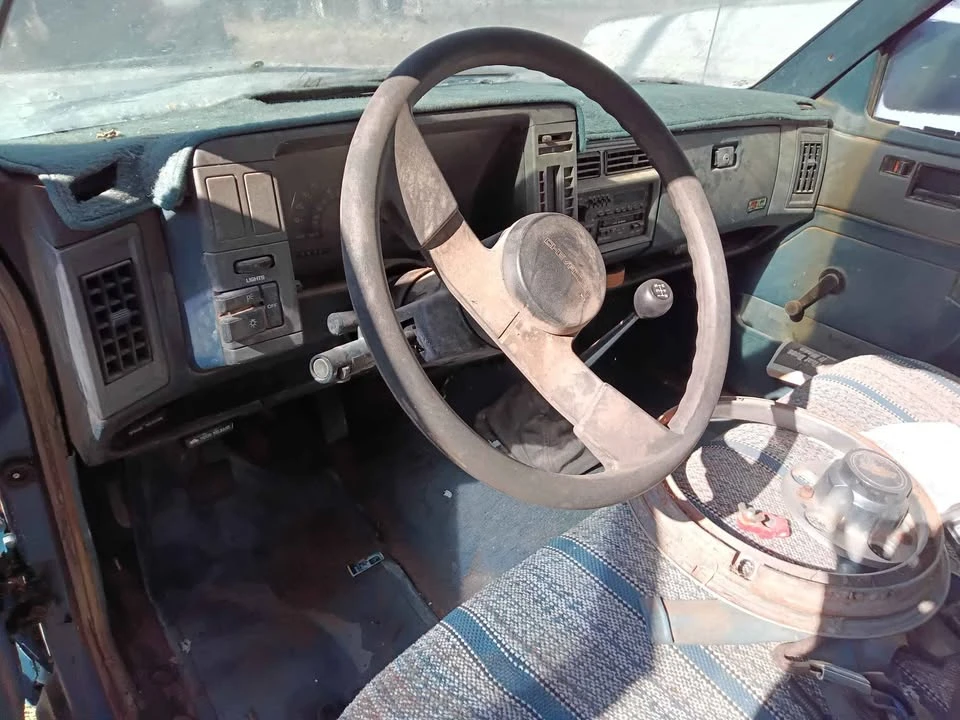 1991 Chevrolet S-10 - Image 2 of 4