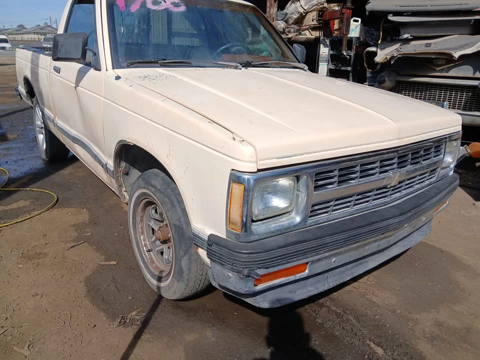 1991 Chevrolet S-10 - Image 2 of 6