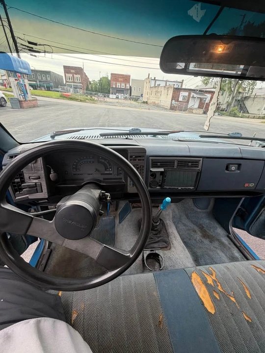 1991 Chevrolet S-10 - Image 10 of 13