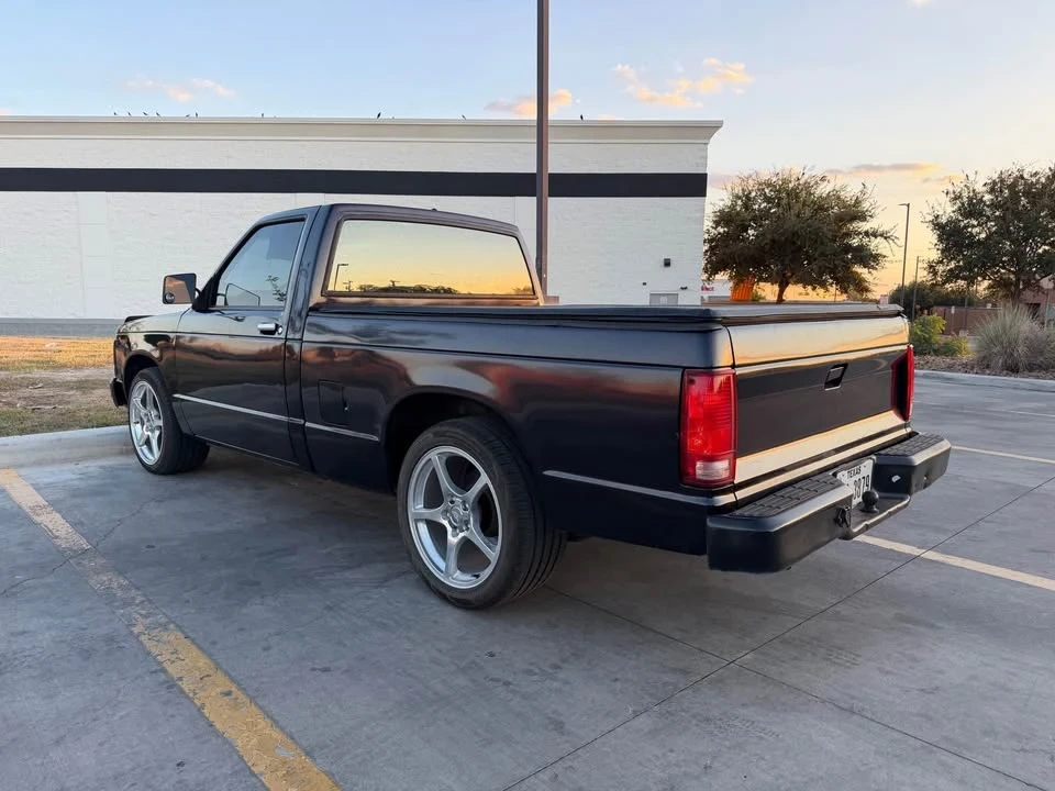 1991 Chevrolet S-10 - Image 4 of 10