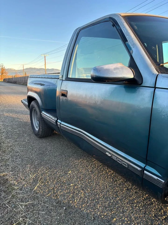 1991 Chevrolet C/K 4th Gen - Image 16 of 17