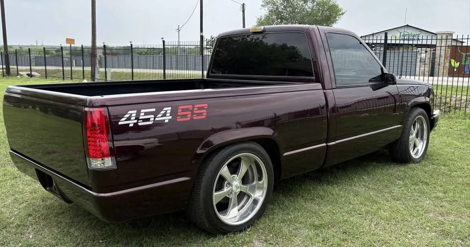 1991 Chevrolet SS - Image 4 of 16