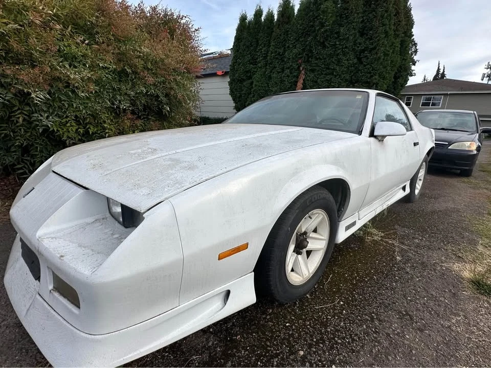 1991 Chevrolet Camaro 3rd Gen - Image 2 of 4
