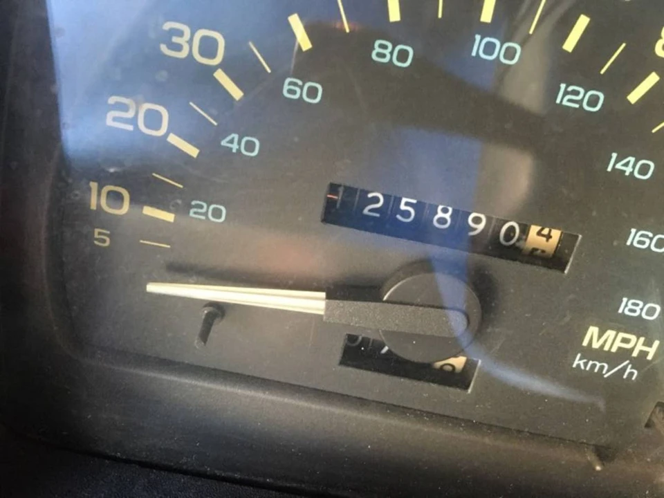 1991 Chevrolet Camaro 3rd Gen - Image 4 of 23
