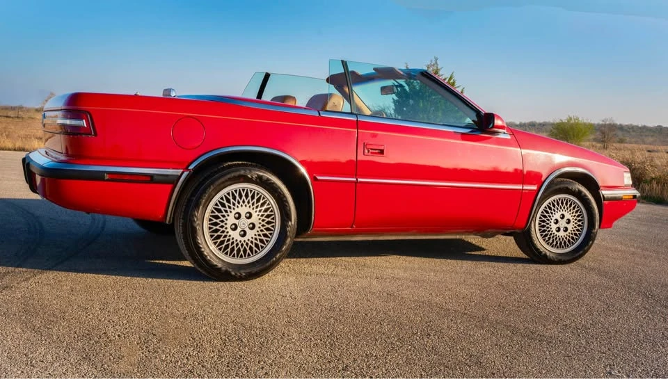 1991 Chrysler TC by Maserati - Image 7 of 10