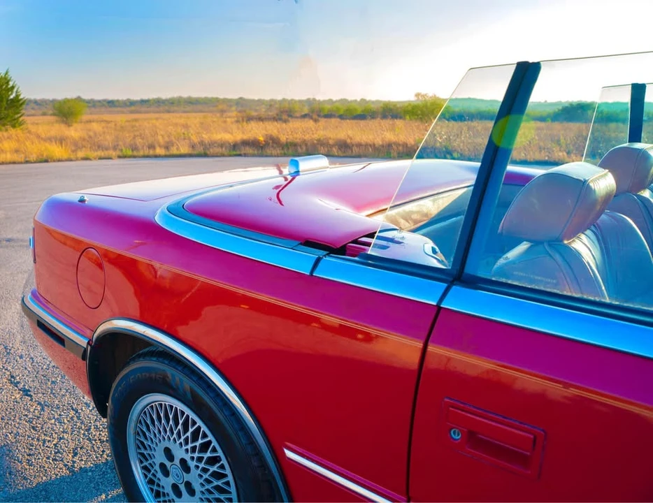 1991 Chrysler TC by Maserati - Image 2 of 10
