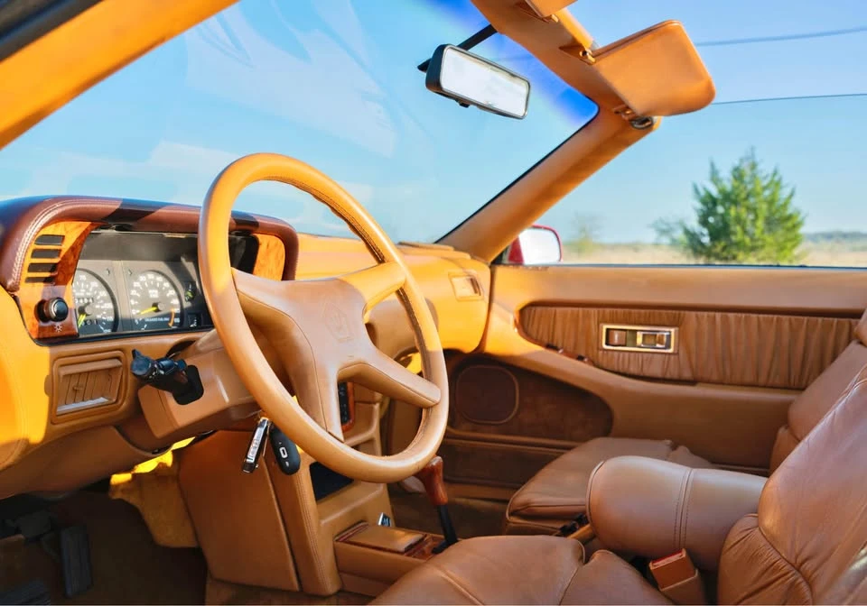 1991 Chrysler TC by Maserati - Image 4 of 10