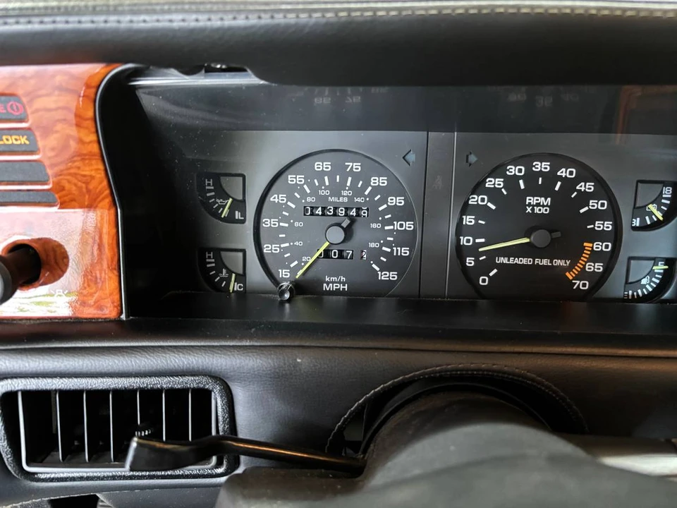 1991 Chrysler TC by Maserati - Image 19 of 23