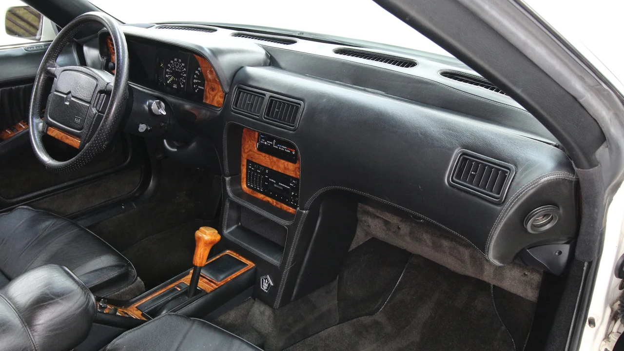 1991 Chrysler TC by Maserati - Image 8 of 31