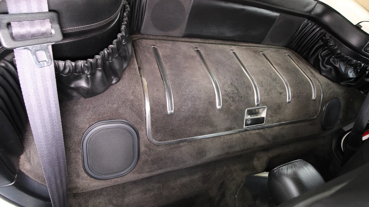 1991 Chrysler TC by Maserati - Image 23 of 31