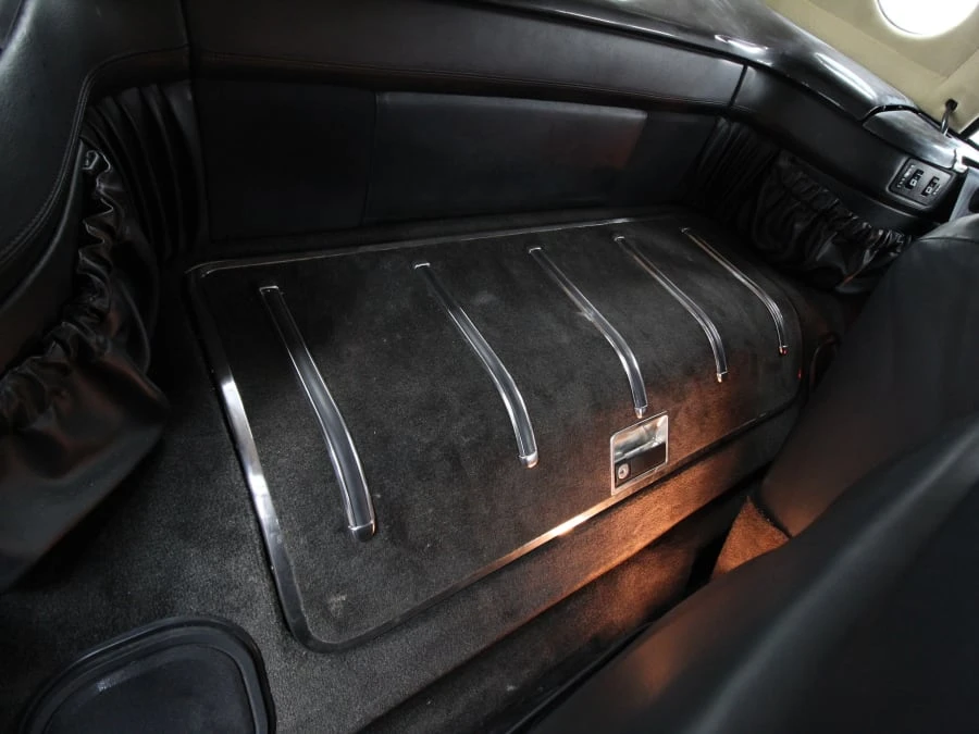 1991 Chrysler TC by Maserati - Image 7 of 31
