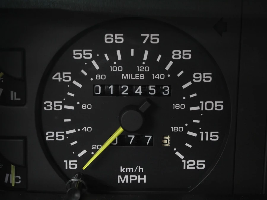 1991 Chrysler TC by Maserati - Image 26 of 31