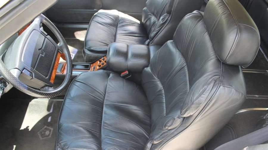 1991 Chrysler TC by Maserati - Image 4 of 10