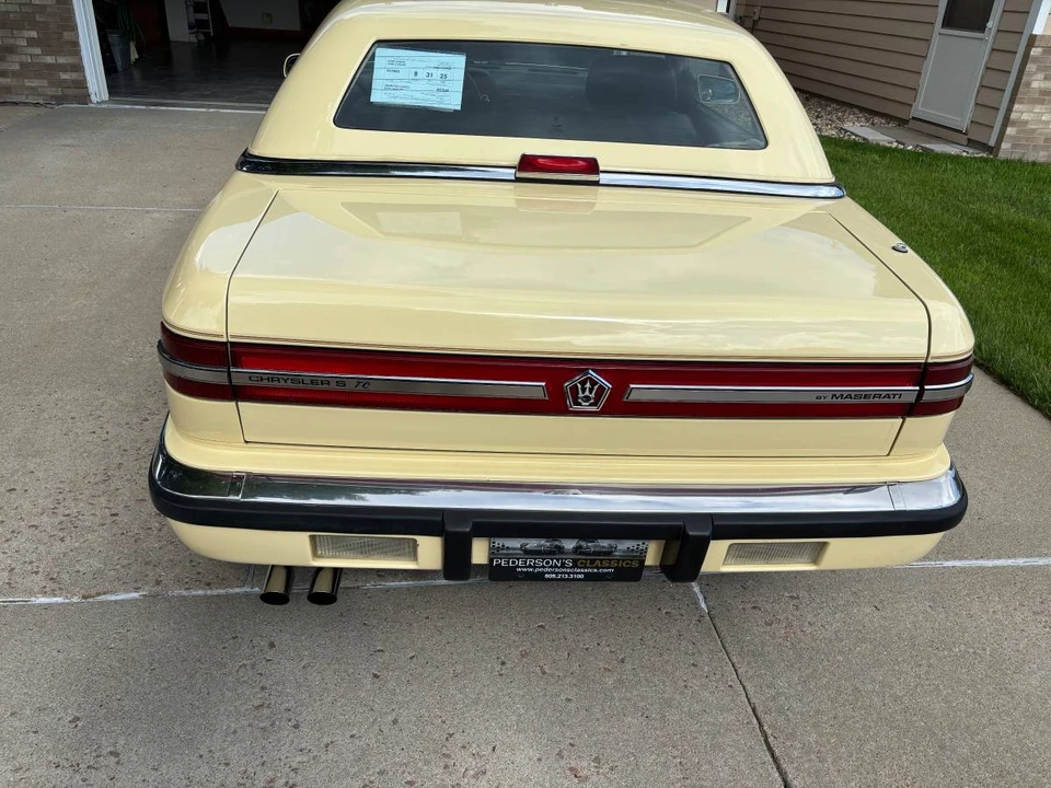 1991 Chrysler TC by Maserati - Image 12 of 16