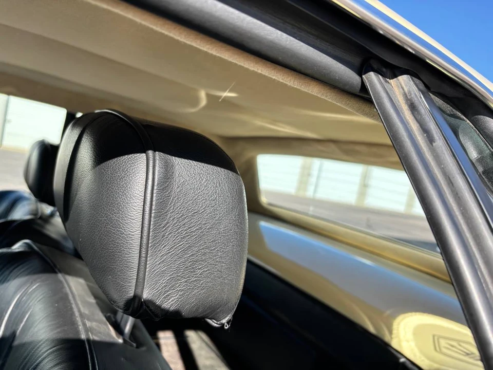 1991 Chrysler TC by Maserati - Image 10 of 16