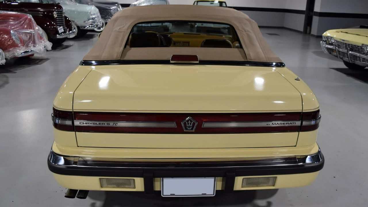 1991 Chrysler TC by Maserati - Image 27 of 28