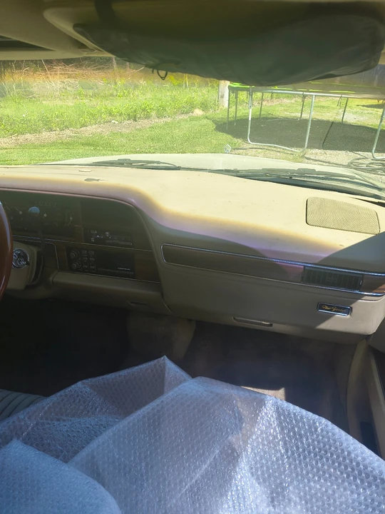 1991 Chrysler New Yorker - Image 9 of 20