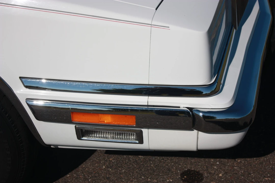 1991 Chrysler New Yorker - Image 28 of 31