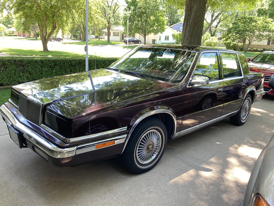 1991 Chrysler New Yorker - Image 3 of 11