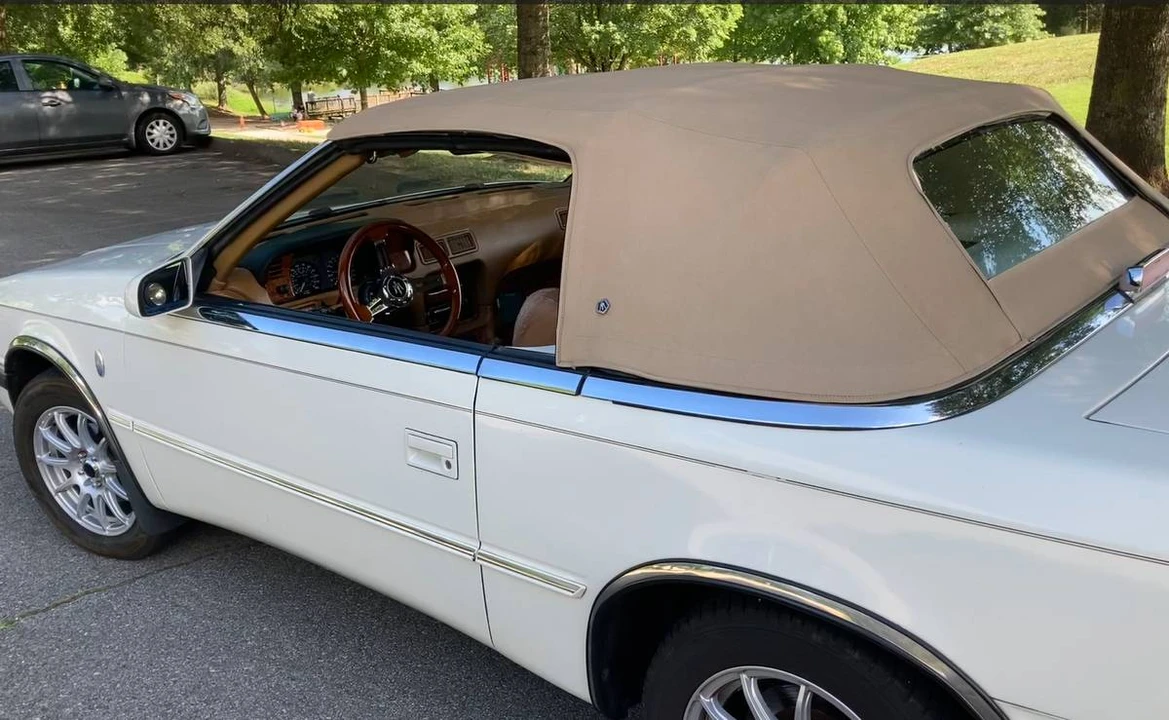 1991 Chrysler TC by Maserati - Image 4 of 6