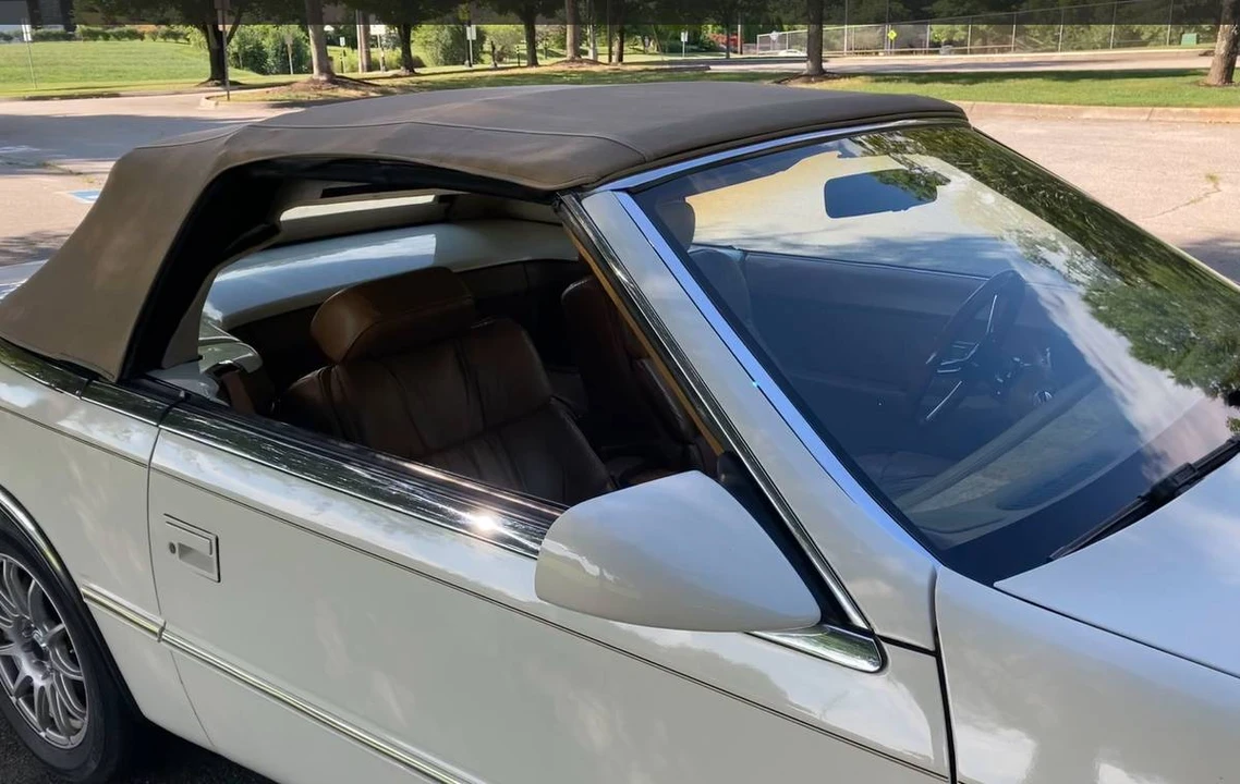 1991 Chrysler TC by Maserati - Image 5 of 6