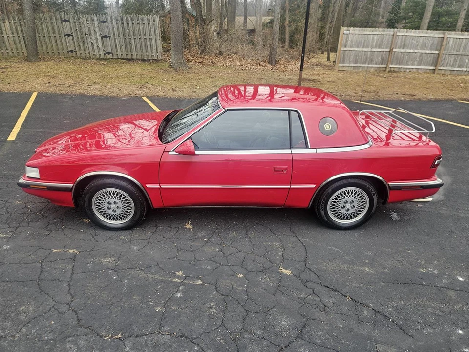 1991 Chrysler TC by Maserati - Image 9 of 31