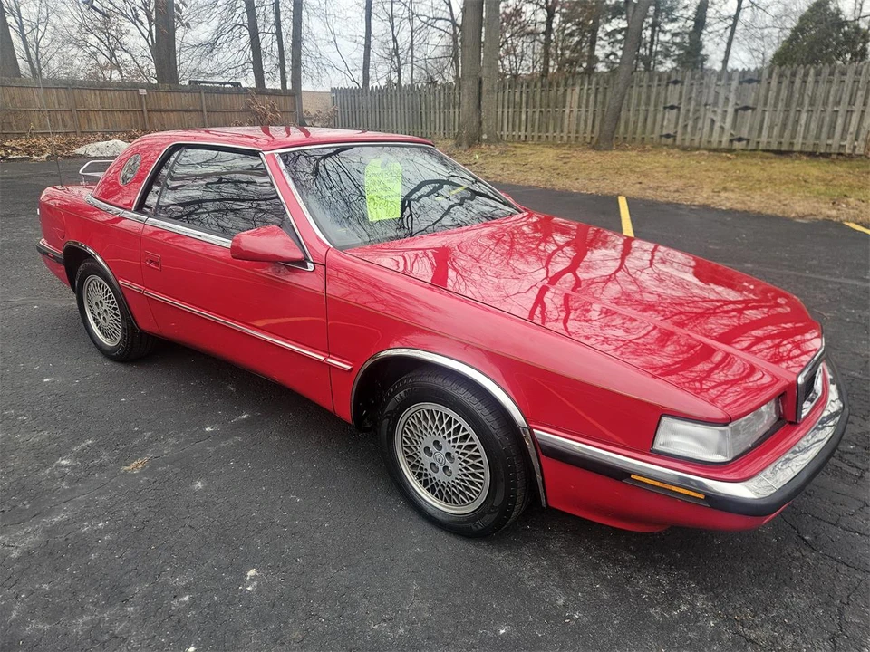 1991 Chrysler TC by Maserati - Image 18 of 31