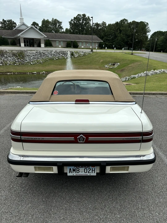 1991 Chrysler TC by Maserati - Image 17 of 31
