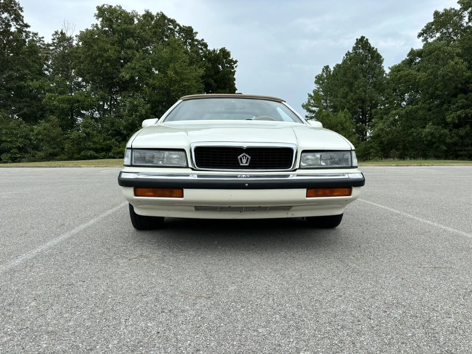 1991 Chrysler TC by Maserati - Image 12 of 31