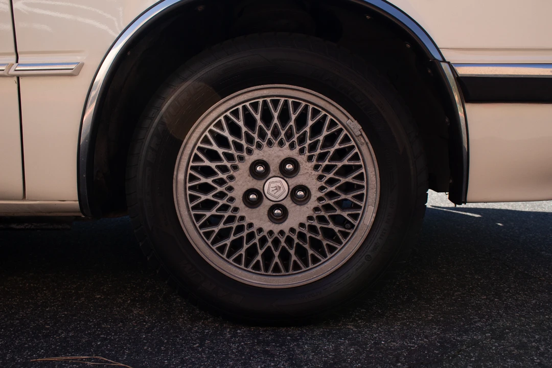 1991 Chrysler TC by Maserati - Image 30 of 31