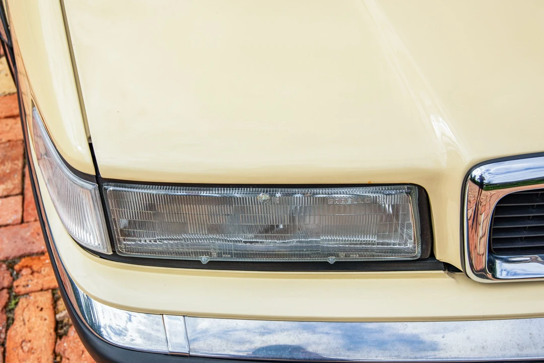 1991 Chrysler TC by Maserati - Image 16 of 31