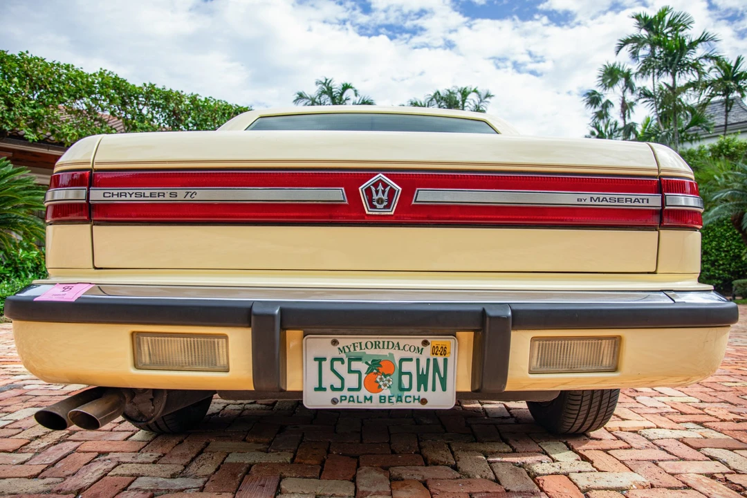 1991 Chrysler TC by Maserati - Image 7 of 31