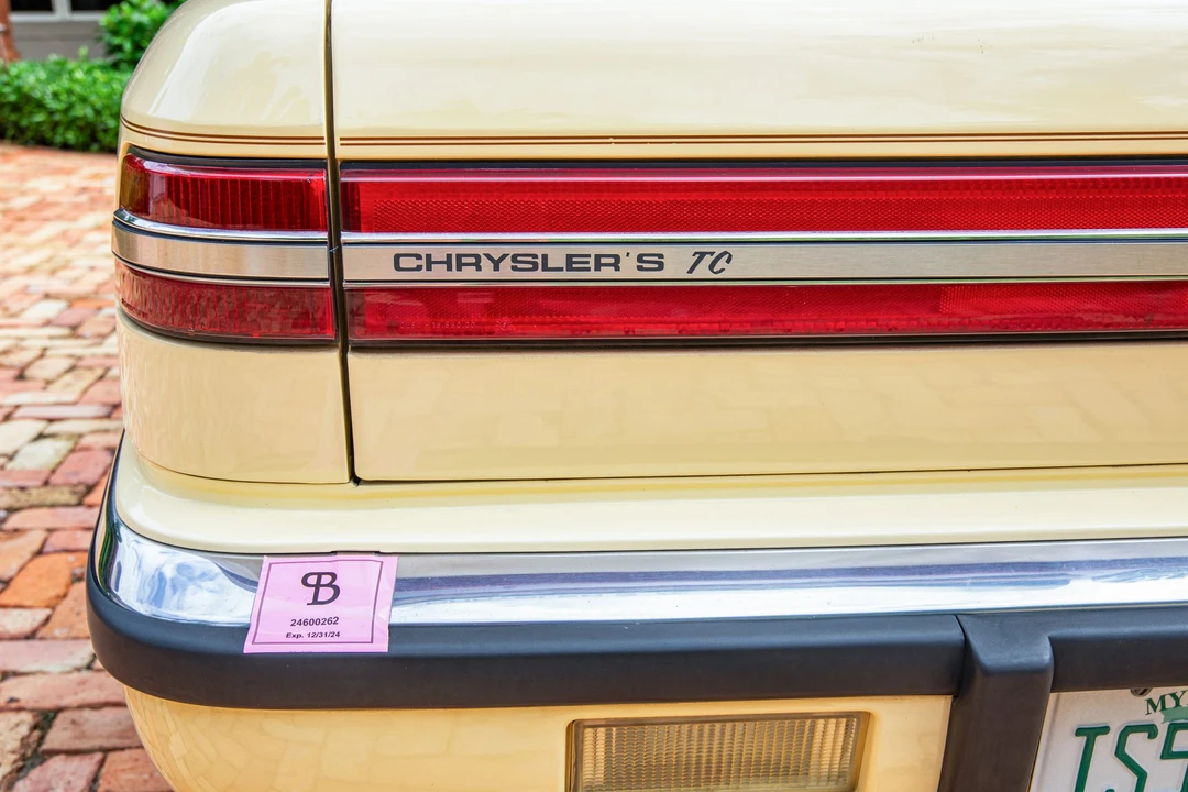 1991 Chrysler TC by Maserati - Image 28 of 31