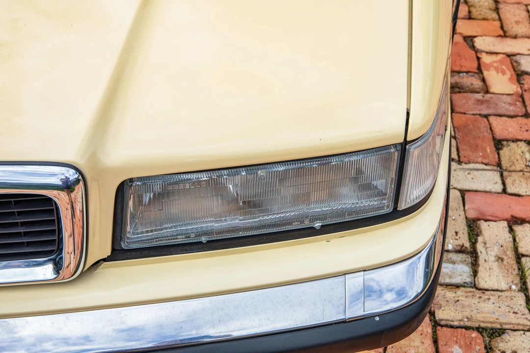 1991 Chrysler TC by Maserati - Image 18 of 31