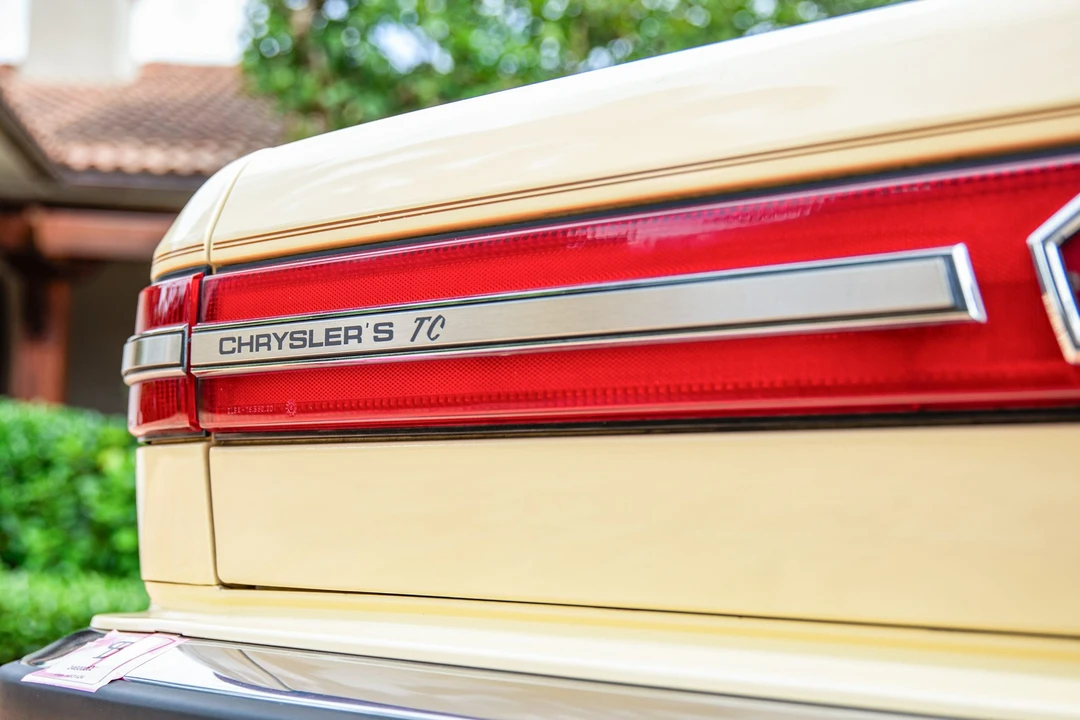 1991 Chrysler TC by Maserati - Image 29 of 31