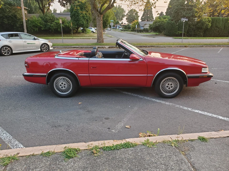 1991 Chrysler TC by Maserati - Image 10 of 31