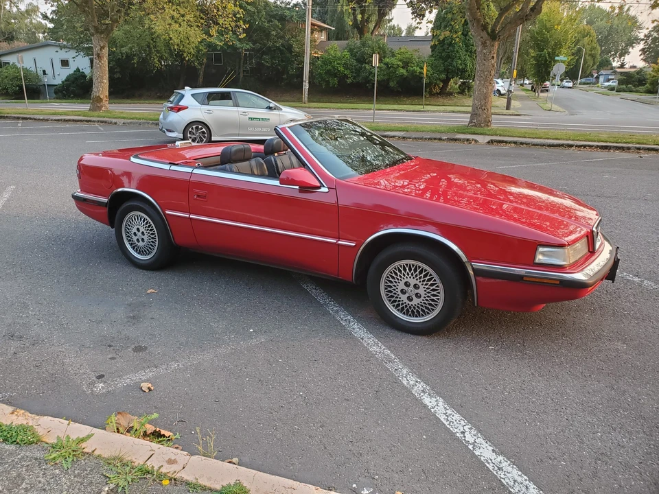1991 Chrysler TC by Maserati - Image 12 of 31