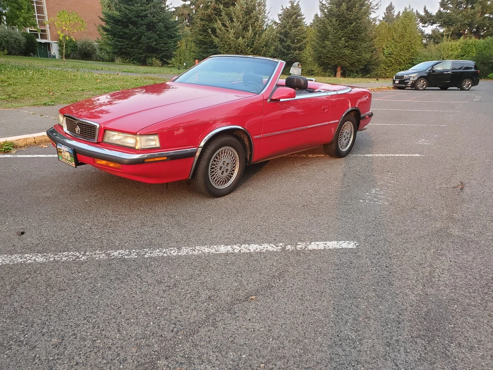 1991 Chrysler TC by Maserati - Image 5 of 31