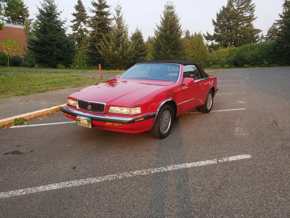 1991 Chrysler TC by Maserati - Image 20 of 31