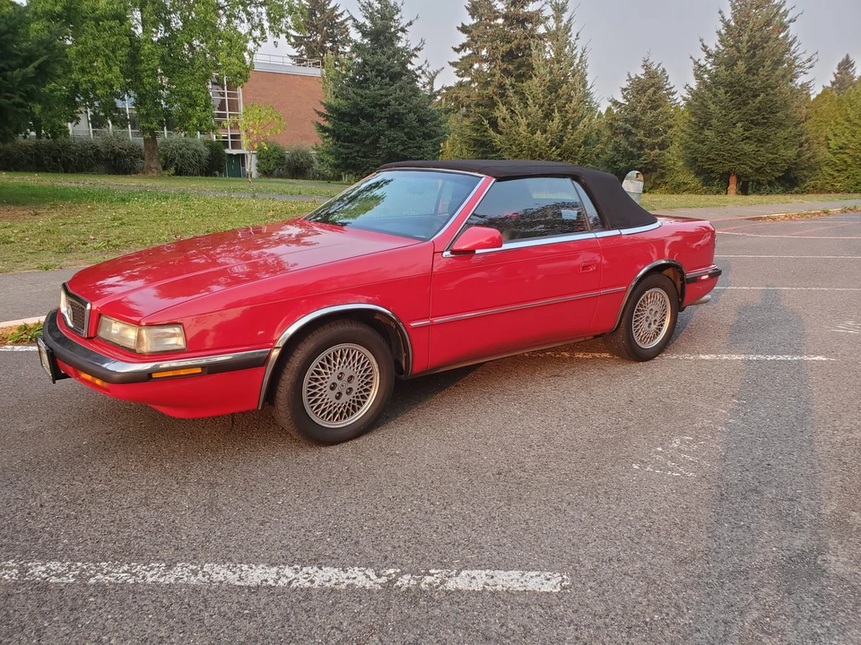 1991 Chrysler TC by Maserati - Image 19 of 31