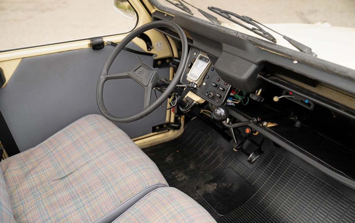 1991 Citroen 2CV - Image 16 of 30