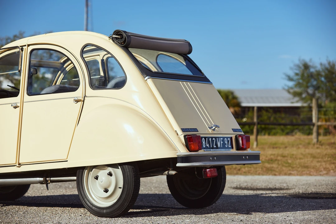 1991 Citroen 2CV - Image 7 of 31