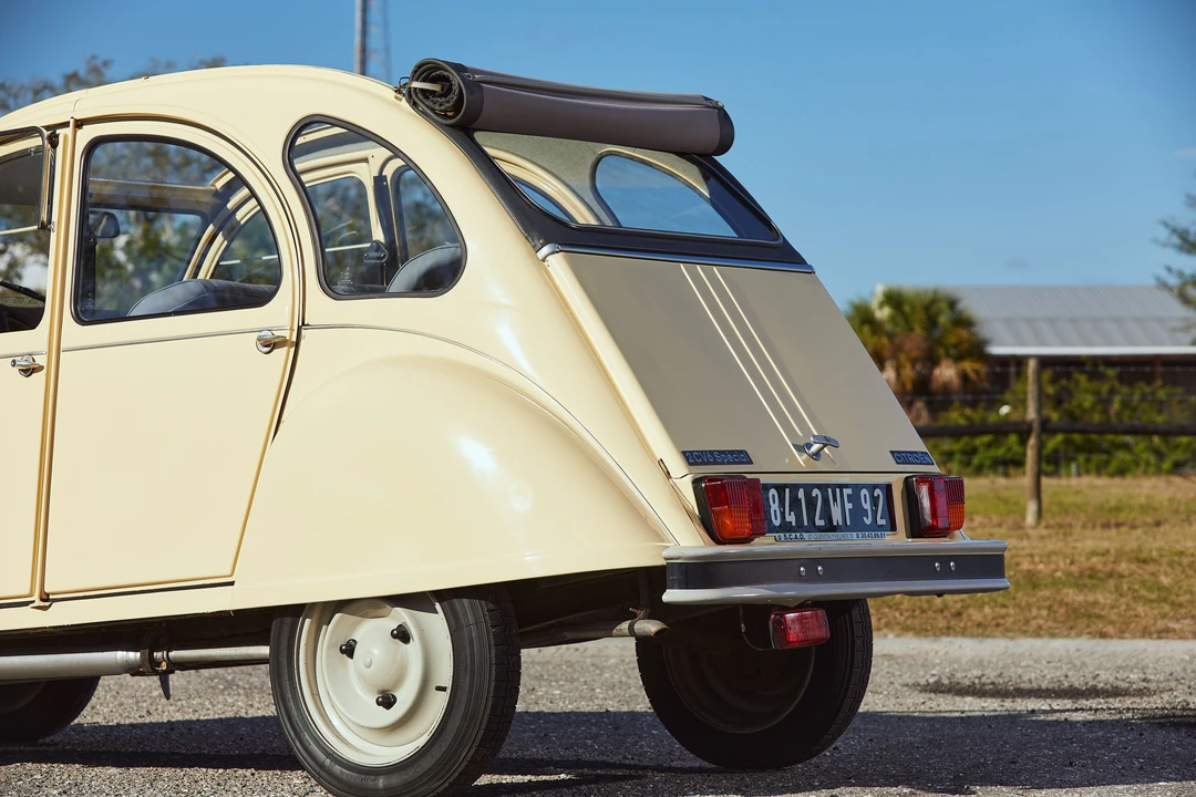 1991 Citroen 2CV - Image 5 of 31