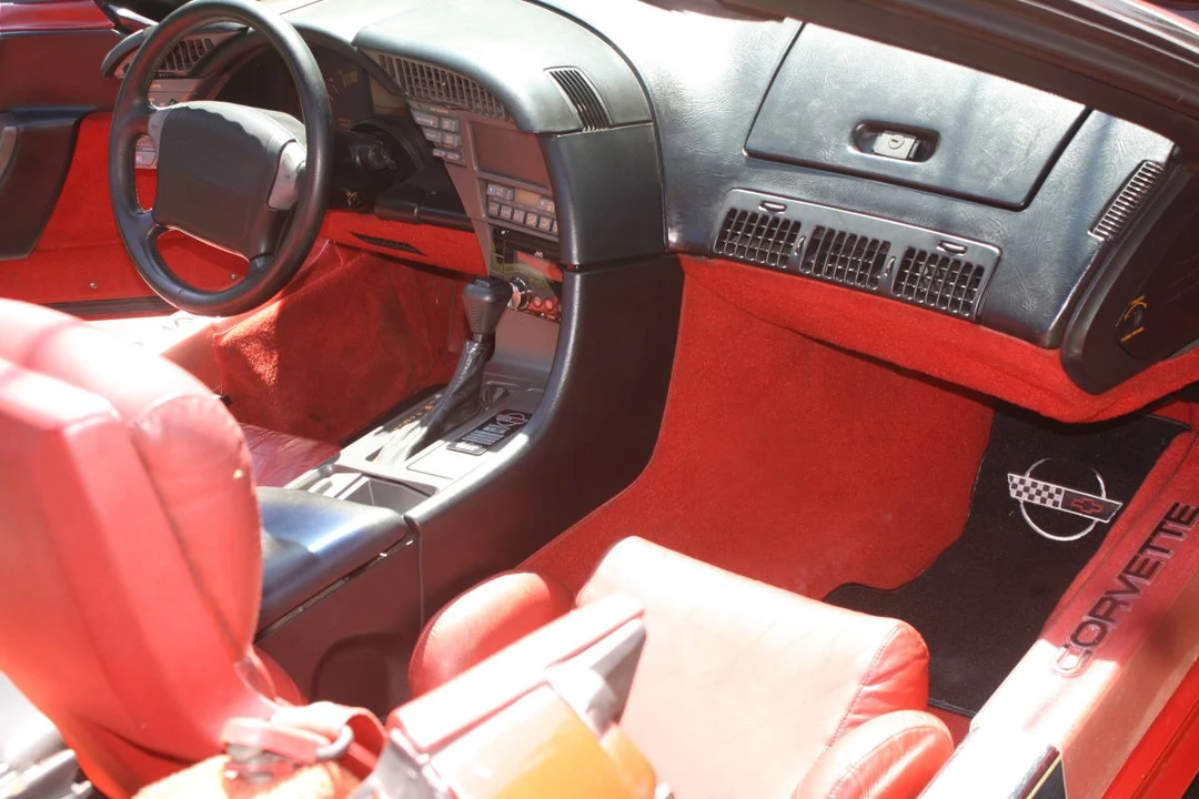 1991 Chevrolet Corvette C4 - Image 7 of 21