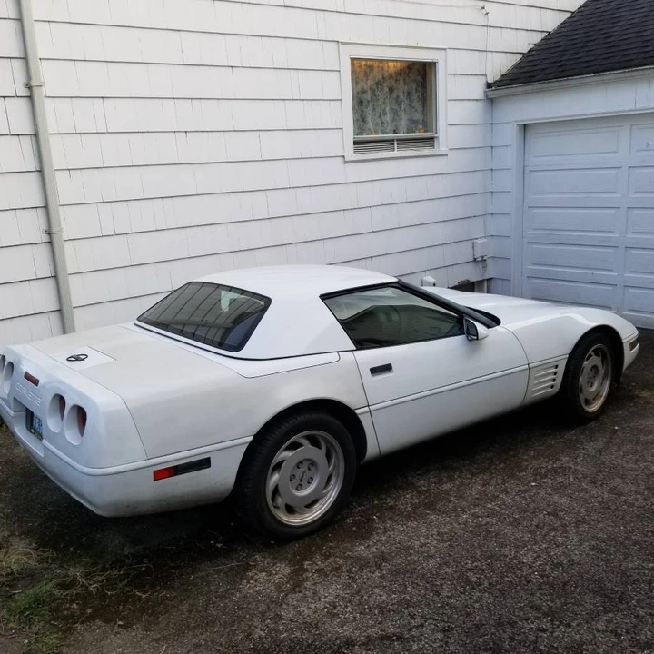 1991 Chevrolet Corvette C4 - Image 10 of 24