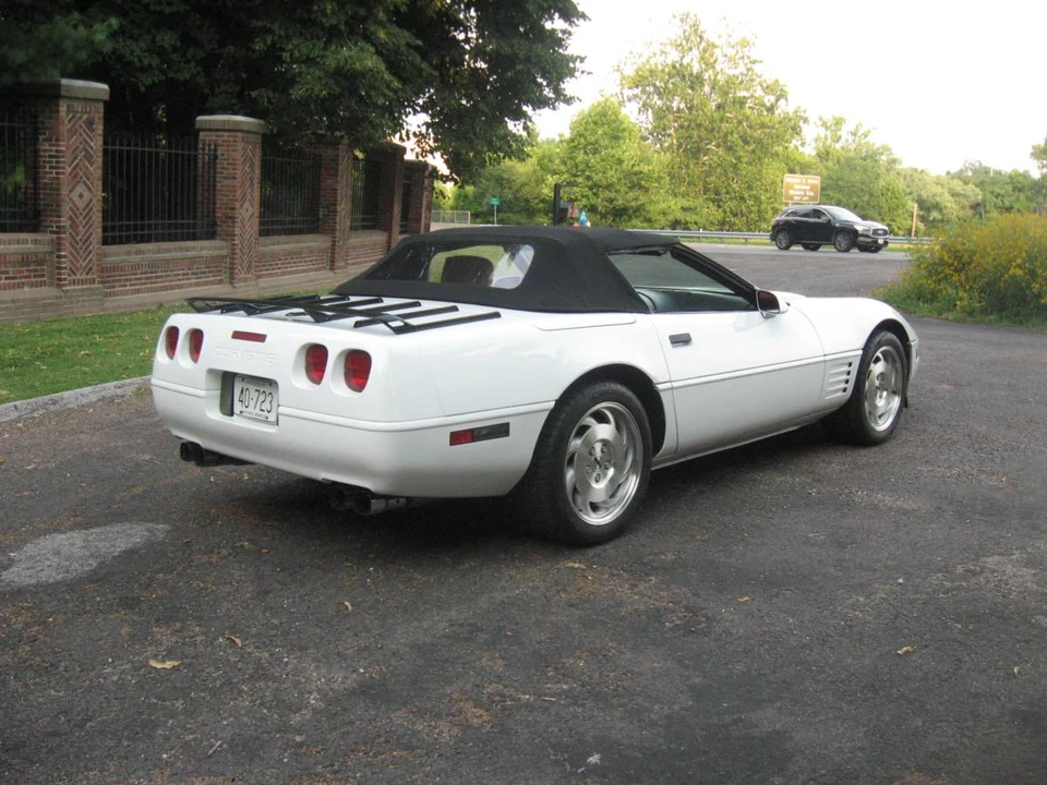 1991 Chevrolet Corvette C4 - Image 7 of 19
