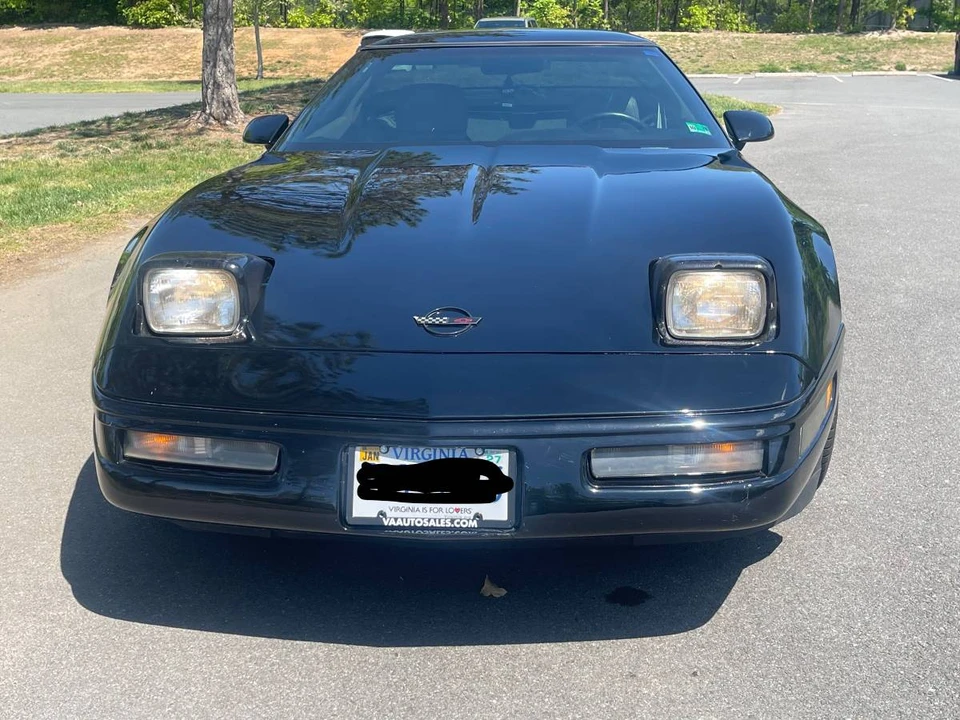 1991 Chevrolet Corvette C4 - Image 2 of 7