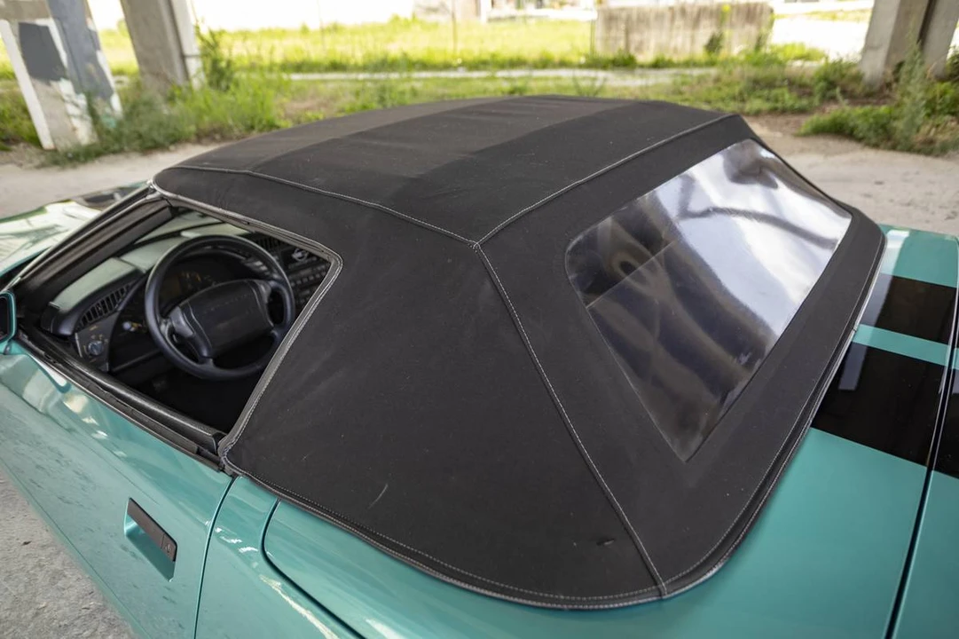1991 Chevrolet Corvette C4 - Image 17 of 24